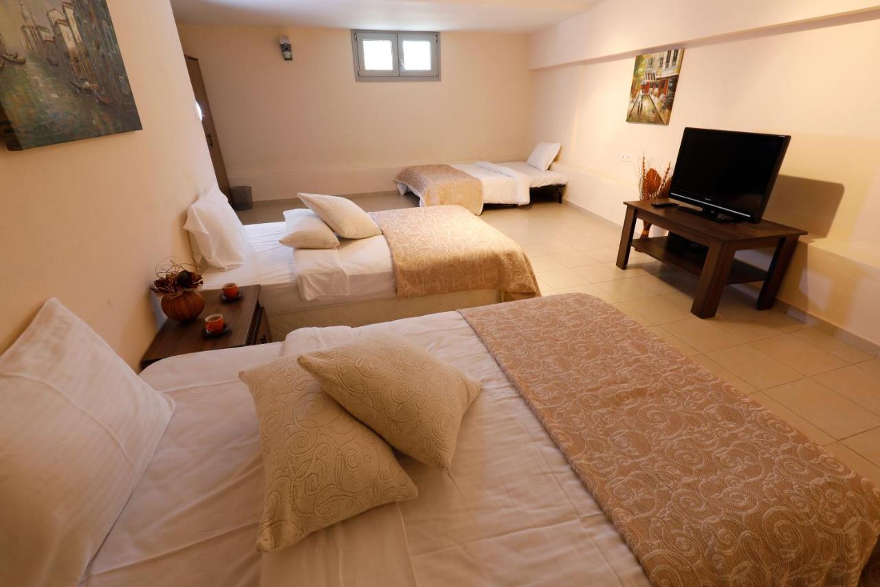 Family Houses Keramoti المظهر الخارجي الصورة